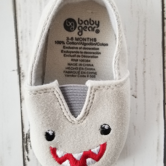 Baby shark shoes - Picture 5 of 5